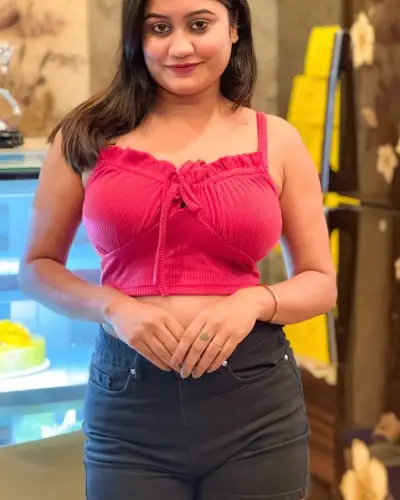 Call Girls Colonelganj